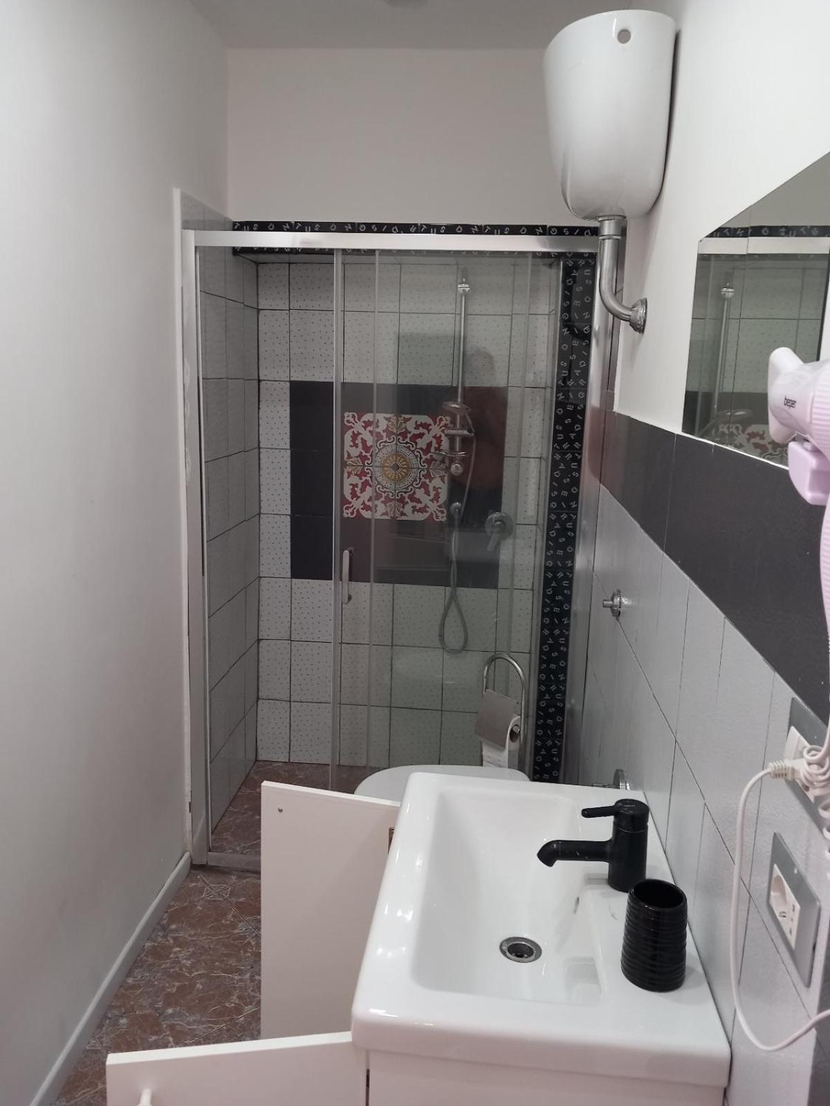 Mide Capri House公寓 外观 照片